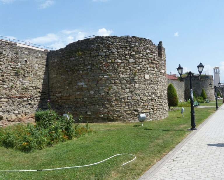 Elbasan   Stadtmauer 4b Turm 768x615