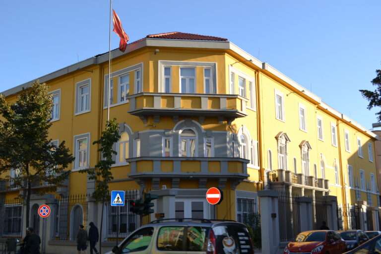 Ministria e Arsimit Sportit dhe Rinise 768x512